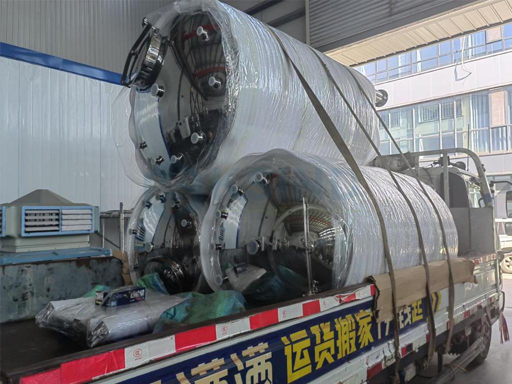 青岛某企业设备发货中